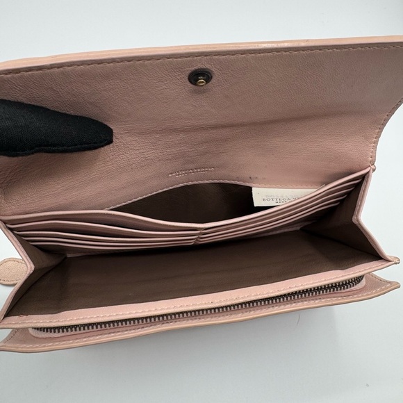 Bottega Veneta Wallet and unbranded chain for crossbody option | Good Condition - Picture 4 of 13